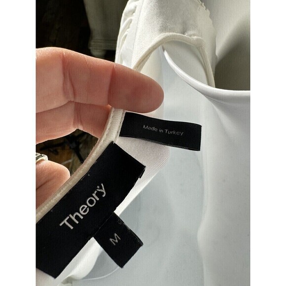 Theory White 3/4 Slit Sleeve Size M Boat Neck - Picture 5 of 7